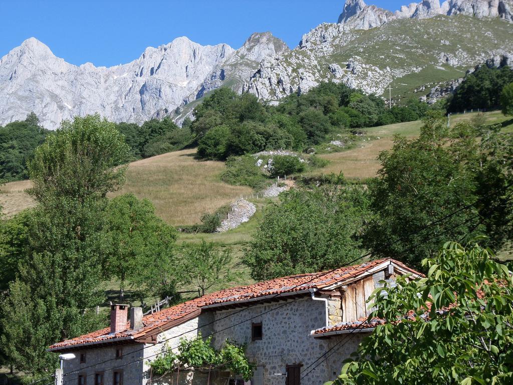 Apartamentos Rurales Las Rocas De Brez Camaleño Exterior foto